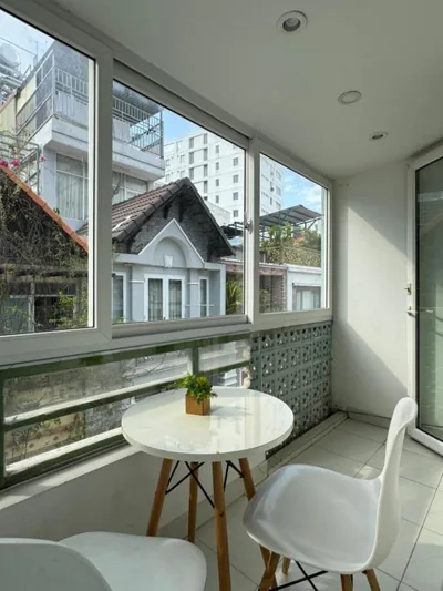 Cherysh Serviced Apartment – Foto’s 6